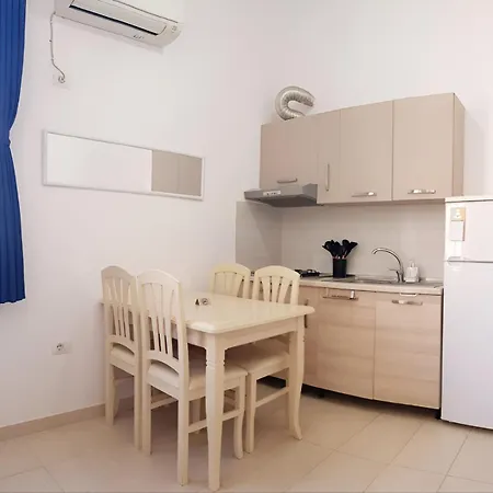 Bindi Apartment *